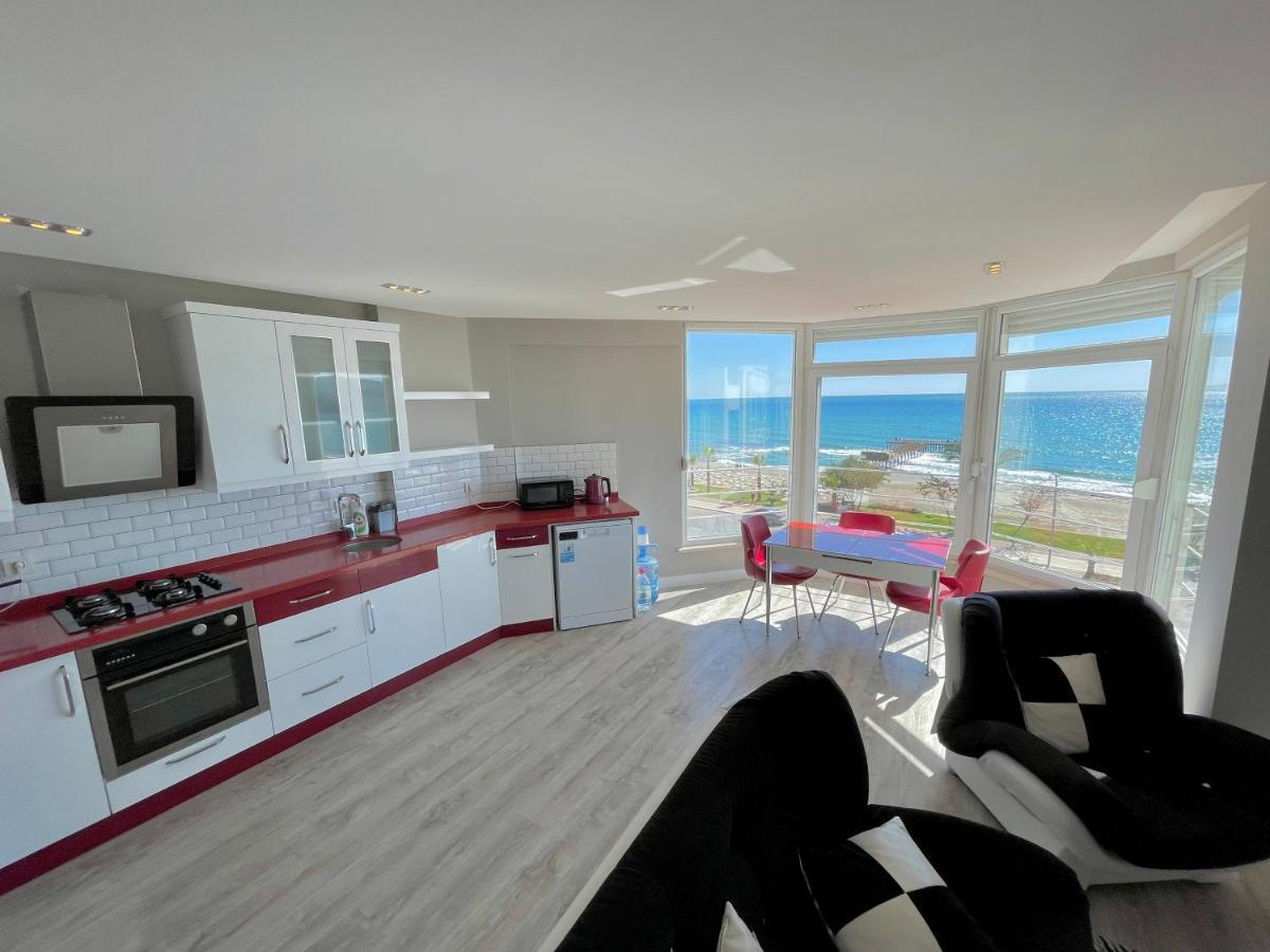Sa Apartments! Beachfront Apartment With Sea View & Pool Alanya Exterior foto