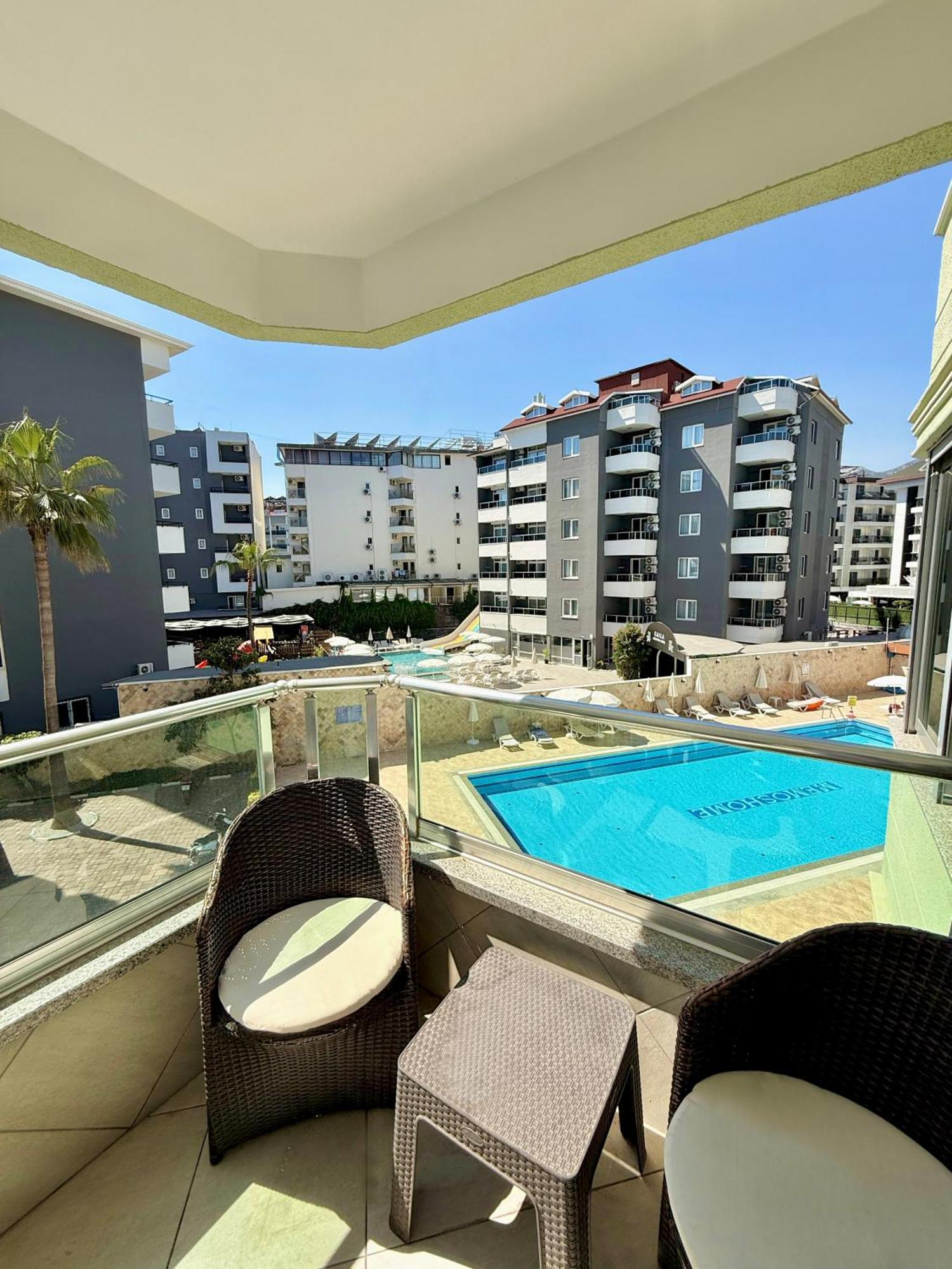 Sa Apartments! Beachfront Apartment With Sea View & Pool Alanya Exterior foto